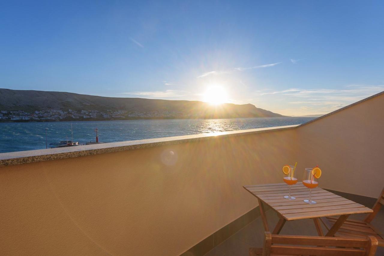 Apartmani "Jadran" Pag Town Exterior foto